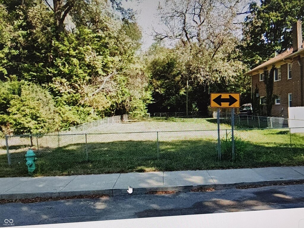 2631 Central Ave, Indianapolis, IN 46205