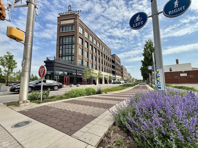 622 E 10th St Unit 206, Indianapolis, IN 46202 - view of building exterior