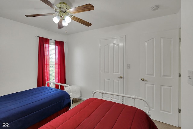 bedroom featuring ceiling fan
