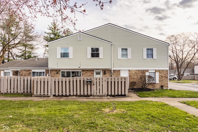 8336 Woodall Dr Unit Kr, Indianapolis, IN 46268 - photo 1