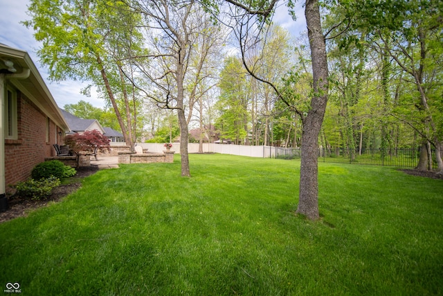 7732 Ashtree Dr, Indianapolis, IN 46259 - view of yard featuring fence private yard