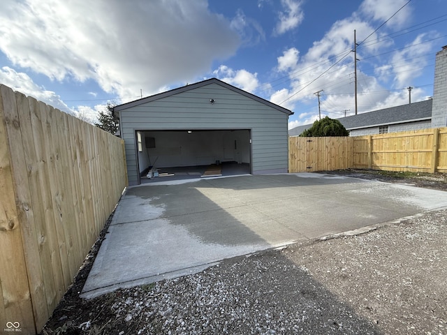 240 E Caven St E, Indianapolis, IN 46225 - detached garage featuring fence