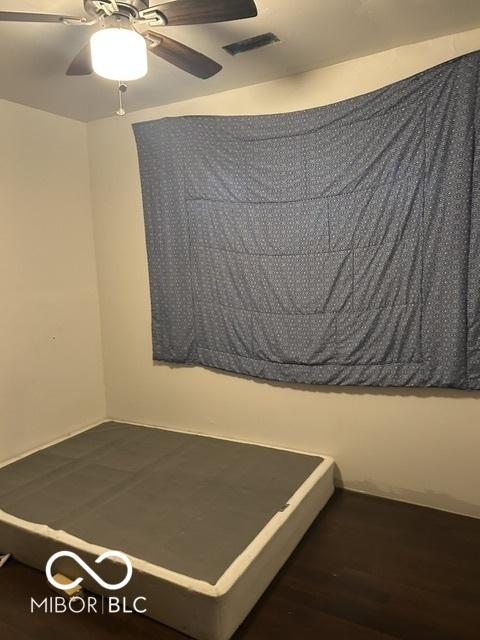 3817 N Sheridan Ave, Indianapolis, IN 46226 - unfurnished bedroom with ceiling fan and visible vents