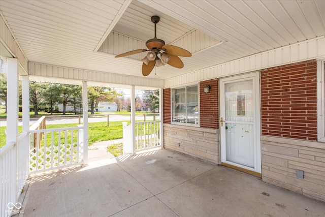 817 Shadowlawn Ave, Greencastle, IN 46135 - view of patio / terrace with a porch and a ceiling fan