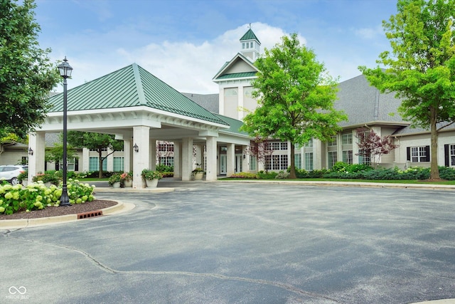 view of building exterior