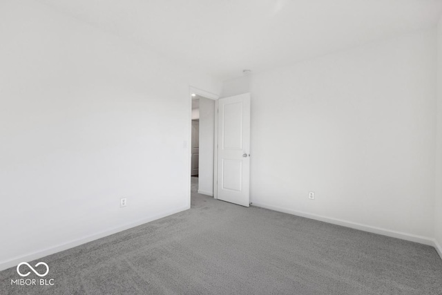 1924 White Oak Dr, Shelbyville, IN 46176 - empty room featuring baseboards and carpet flooring
