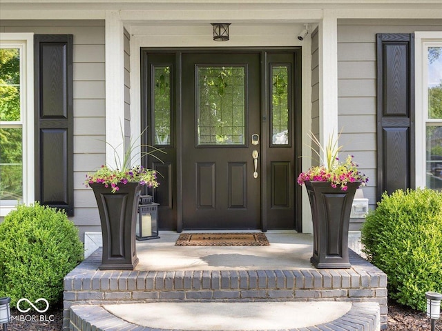 6820 W Forest Brook Dr, Fountaintown, IN 46130 - entrance to property with a porch