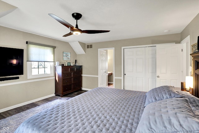 6820 W Forest Brook Dr, Fountaintown, IN 46130 - bedroom with wood finished floors, baseboards, ceiling fan, and a closet