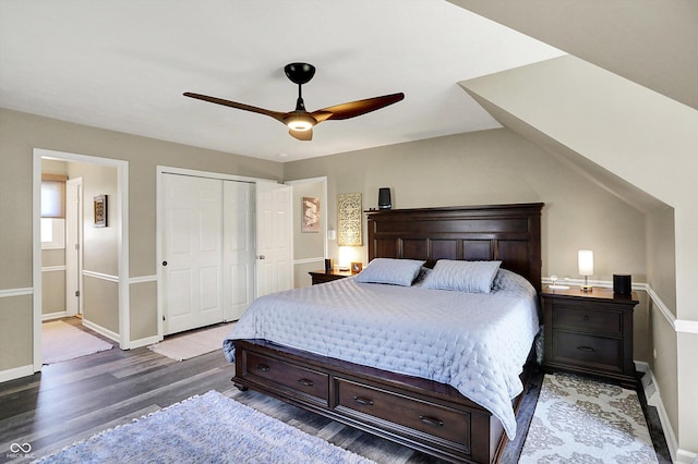 6820 W Forest Brook Dr, Fountaintown, IN 46130 - bedroom with wood finished floors, baseboards, a closet, and ceiling fan