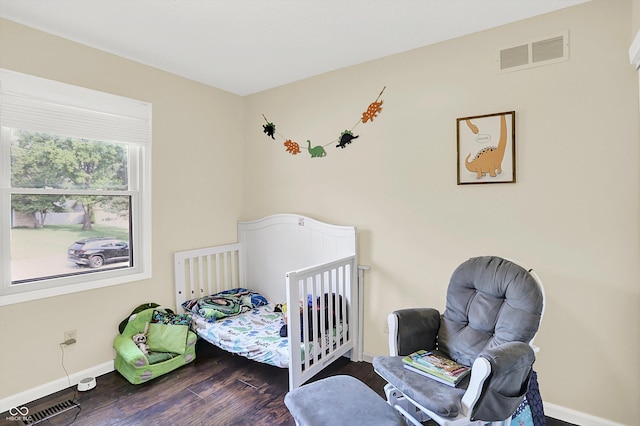 8315 San Marcos Cir, Indianapolis, IN 46256 - bedroom featuring wood finished floors and baseboards