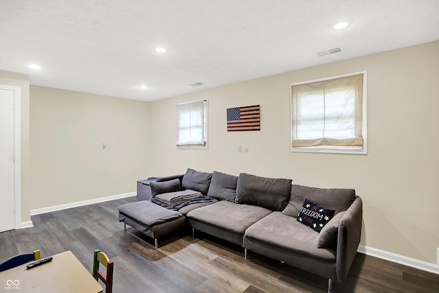 8315 San Marcos Cir, Indianapolis, IN 46256 - living area with wood finished floors and recessed lighting