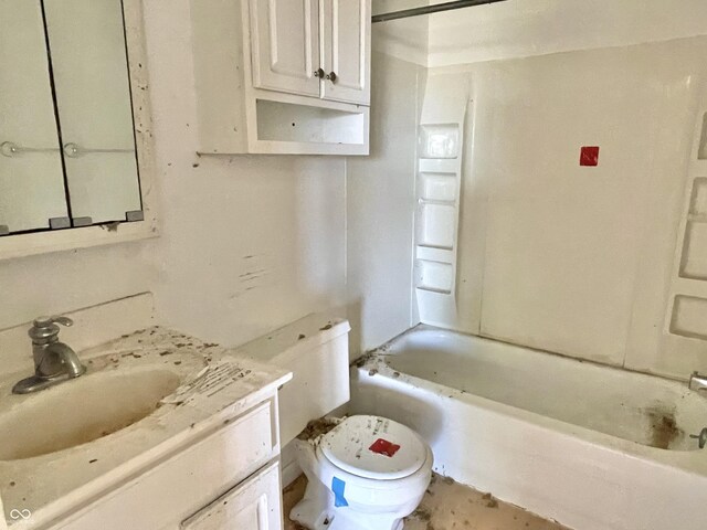 7180 N State Road 42, Eminence, IN 46125 - full bath with toilet, vanity, and tub / shower combination