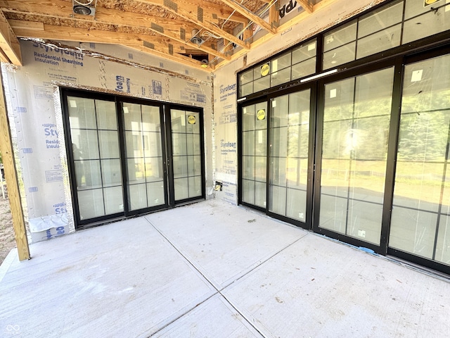 20598 Chatham Creek Dr, Westfield, IN 46074 - view of unfurnished sunroom