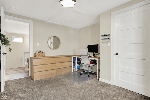 934 E Minnesota St, Indianapolis, IN 46203 - home office featuring attic access