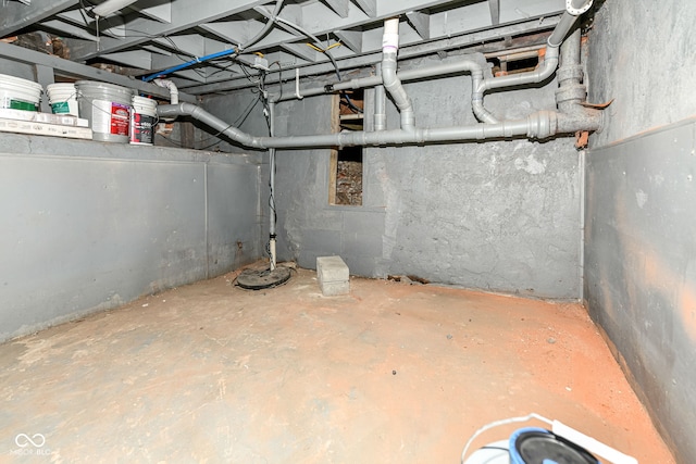 view of unfinished below grade area