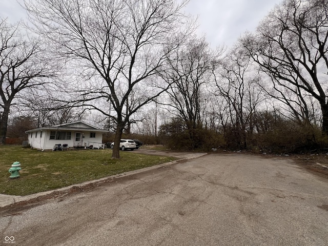 2194 N Riley Ave, Indianapolis, IN 46218 - view of street featuring curbs
