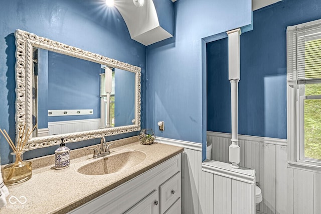 7138 Avalon Trail Ct, Indianapolis, IN 46250 - bathroom with a wainscoted wall and vanity