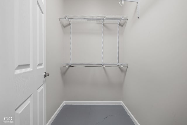 3447 Washington Blvd, Indianapolis, IN 46205 - view of spacious closet