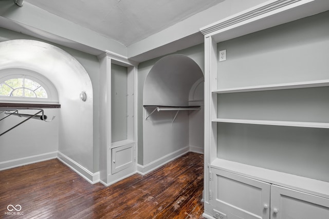 3447 Washington Blvd, Indianapolis, IN 46205 - walk in closet featuring dark wood-style floors