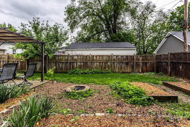 902 Villa Ave, Indianapolis, IN 46203 - view of yard with an outdoor fire pit, a garden, and a pergola