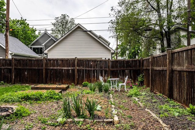 902 Villa Ave, Indianapolis, IN 46203 - view of fenced backyard