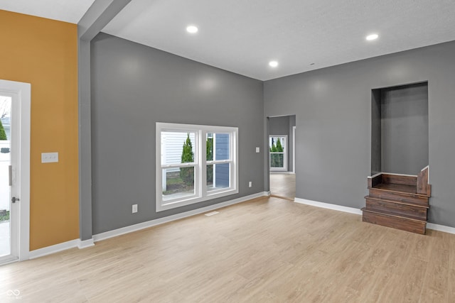555 N Hamilton Ave, Indianapolis, IN 46201 - living area featuring visible vents, baseboards, light wood finished floors, and recessed lighting