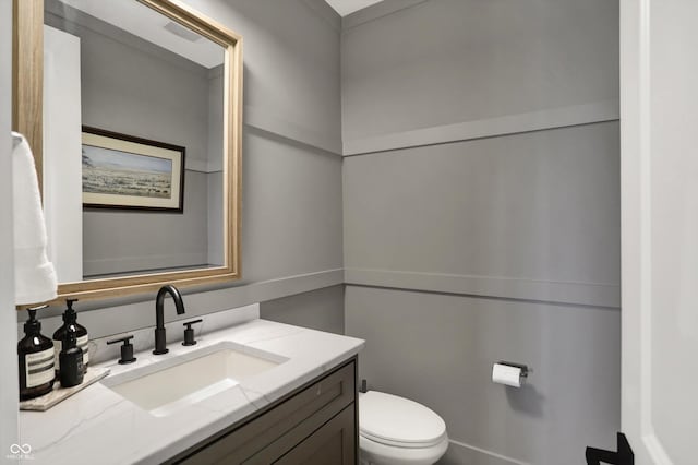 5130 Melbourne Pl, Zionsville, IN 46077 - half bathroom featuring toilet and vanity