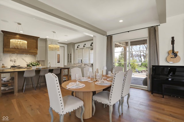 5130 Melbourne Pl, Zionsville, IN 46077 - dining space with wood finished floors and recessed lighting