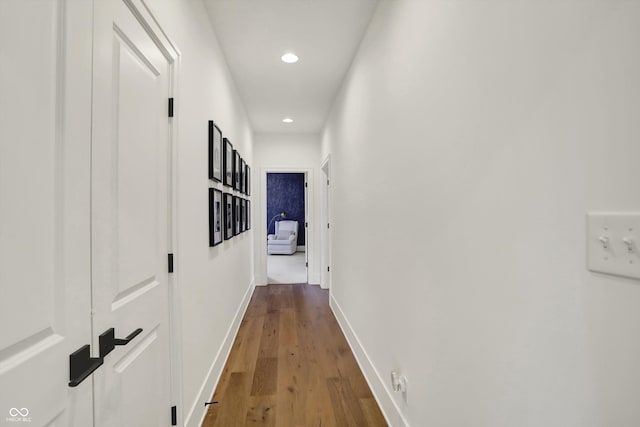 5130 Melbourne Pl, Zionsville, IN 46077 - hall with recessed lighting, wood finished floors, and baseboards