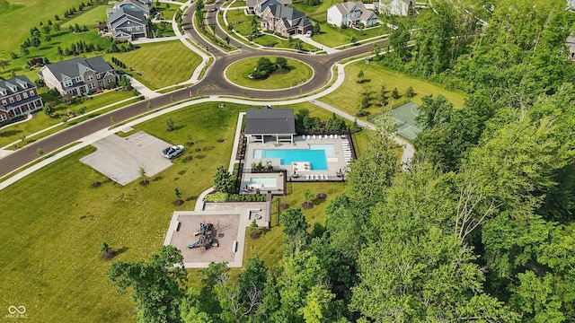 5130 Melbourne Pl, Zionsville, IN 46077 - bird's eye view of a pool