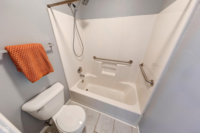 5989 Ashmore Ln, Carmel, IN 46033 - full bathroom featuring toilet and  shower combination