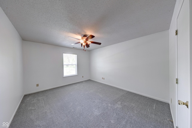 5989 Ashmore Ln, Carmel, IN 46033 - carpeted empty room featuring a ceiling fan, a textured ceiling, and baseboards