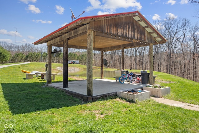 6351 Dixon Rd, Columbus, IN 47201 - view of patio with a forest view