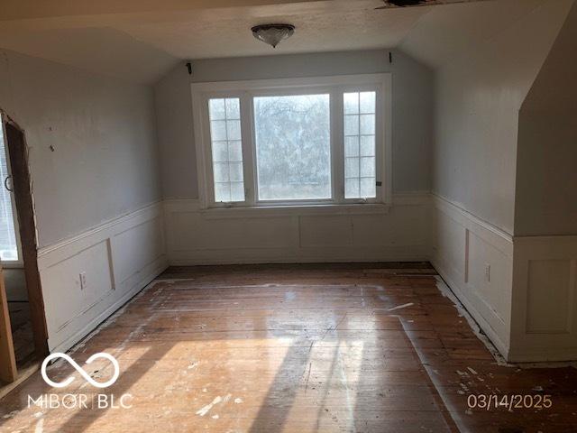 5657 E Fall Creek Pkwy N Drive, Indianapolis, IN 46226 - photo 29