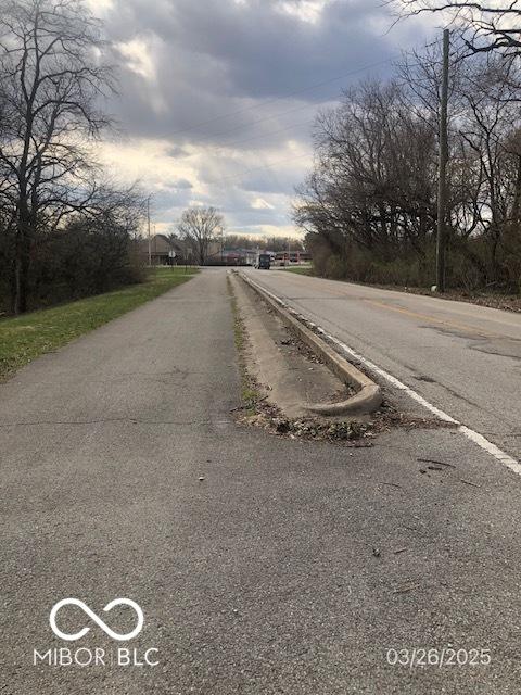 5657 E Fall Creek Pkwy N Drive, Indianapolis, IN 46226 - photo 25
