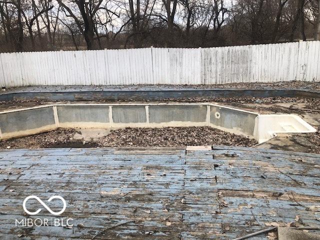 5657 E Fall Creek Pkwy N Drive, Indianapolis, IN 46226 - photo 22