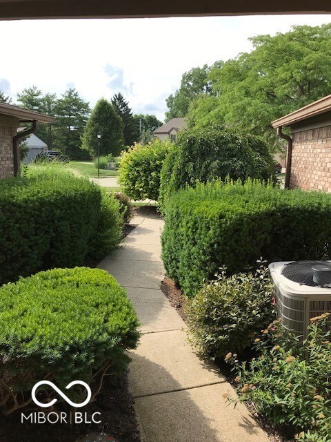 7037 Sea Oats Ln, Indianapolis, IN 46250 - photo 11