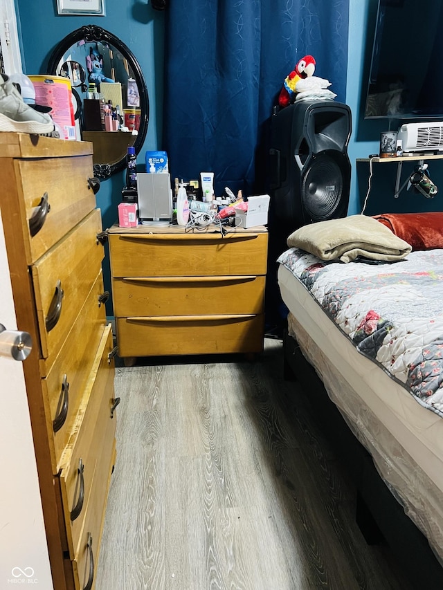 918 N Olney St, Indianapolis, IN 46201 - bedroom featuring wood finished floors