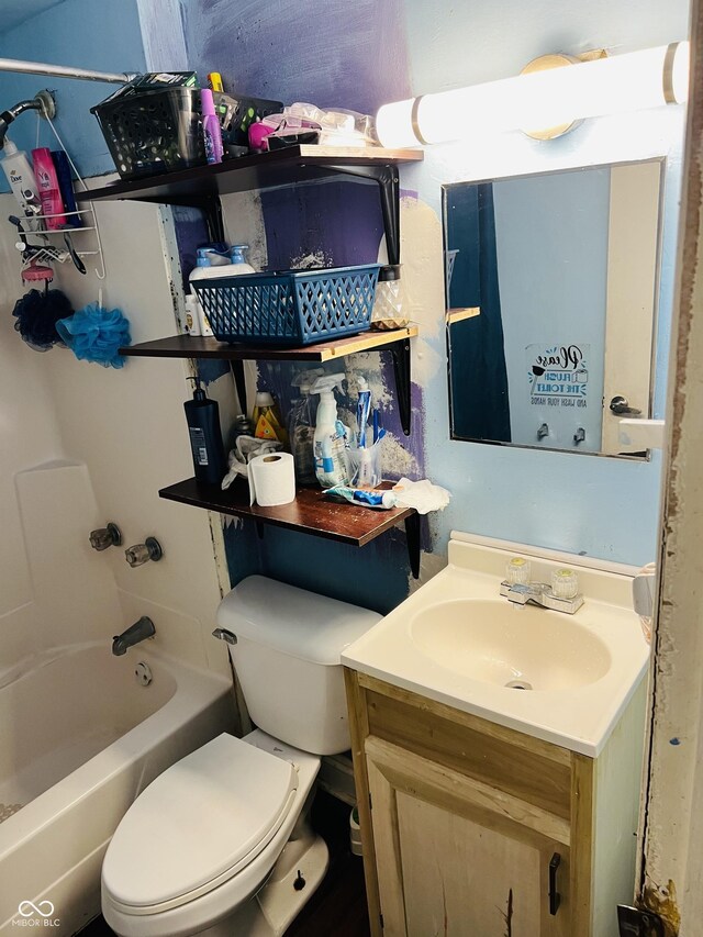 918 N Olney St, Indianapolis, IN 46201 - full bath with toilet, shower / tub combination, and vanity