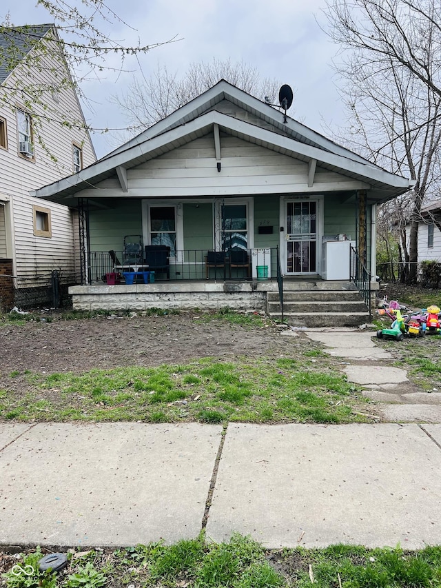 918 N Olney St, Indianapolis, IN 46201 - bungalow-style home with covered porch