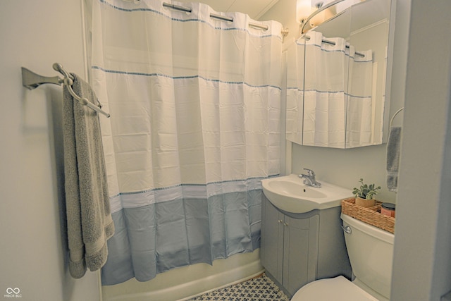 2612 Midlex Ct, Lafayette, IN 47904 - full bath with vanity and shower / bathtub combination with curtain