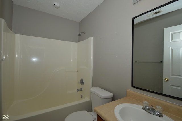 5406 Shamus Dr, Indianapolis, IN 46235 - bathroom with toilet, vanity, and bathing tub / shower combination