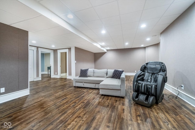 2353 Woodcreek Crossing Blvd, Avon, IN 46123 - living room featuring wood finished floors, baseboards, and recessed lighting
