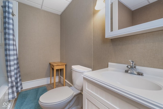 2353 Woodcreek Crossing Blvd, Avon, IN 46123 - bathroom featuring toilet, vanity, and shower / bath combination with curtain