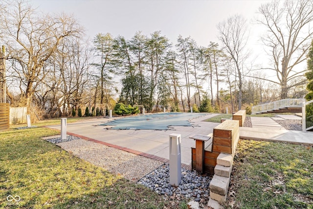 1227 S Pickwick Pt, Bloomington, IN 47401 - view of road