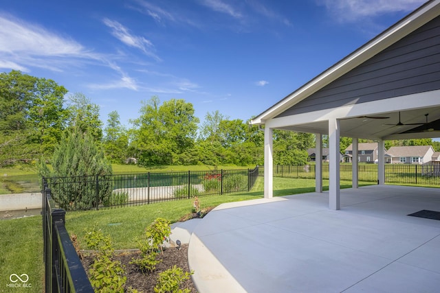 2736 Victory Dr, Columbus, IN 47203 - view of patio / terrace with ceiling fan