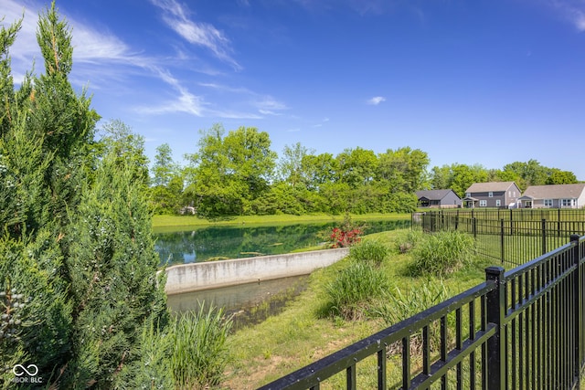2736 Victory Dr, Columbus, IN 47203 - water view with fence