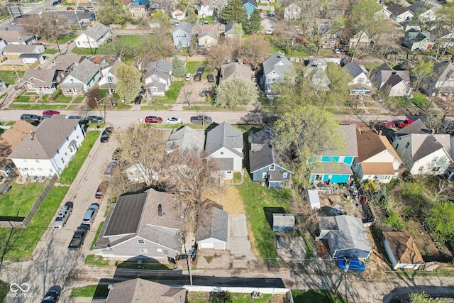 422 N Oxford St, Indianapolis, IN 46201 - aerial view of property's location with nearby suburban area