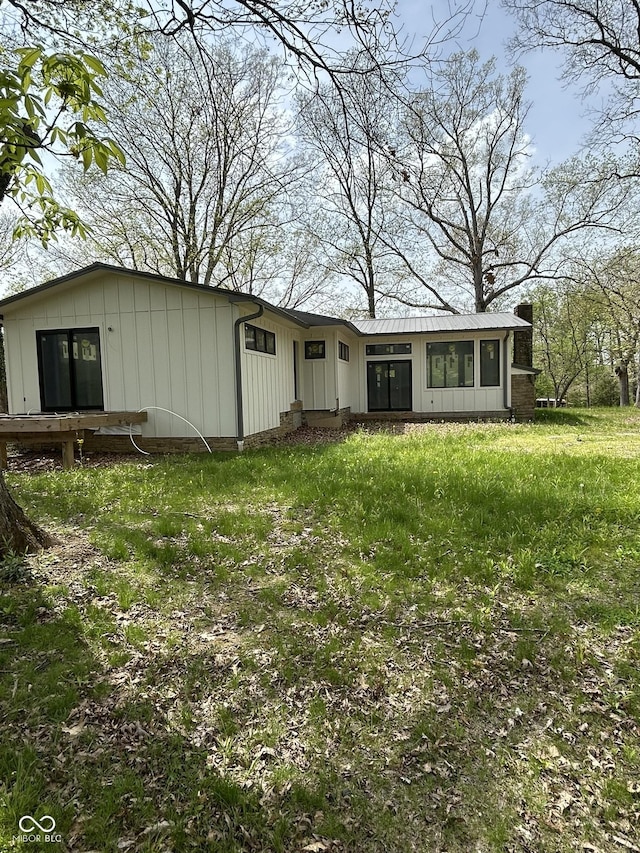 585 Artist Dr, Nashville, IN 47448 - photo 8