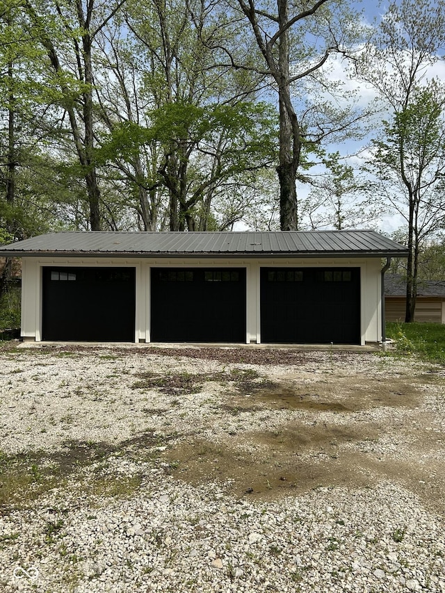 585 Artist Dr, Nashville, IN 47448 - photo 9